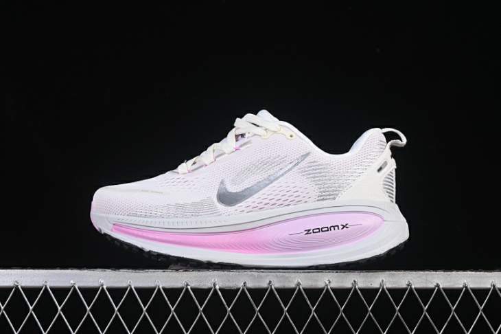 Picture of Nike Vomero 18 _SKUfw21001662877038772fw